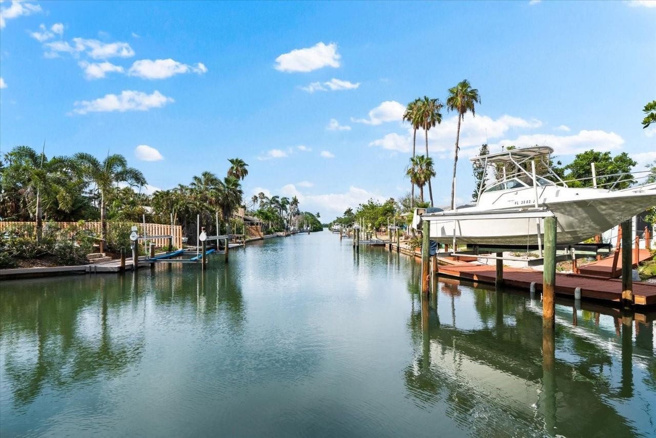 501 De Narvaez Drive, Longboat Key, FL 34228 Photo