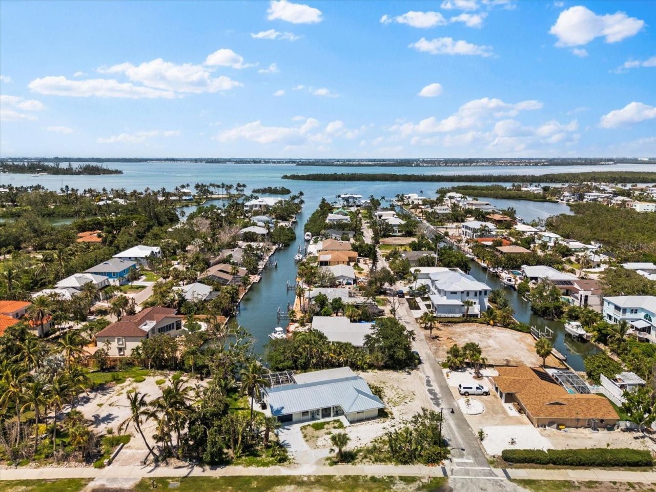 501 De Narvaez Drive, Longboat Key, FL 34228 Photo