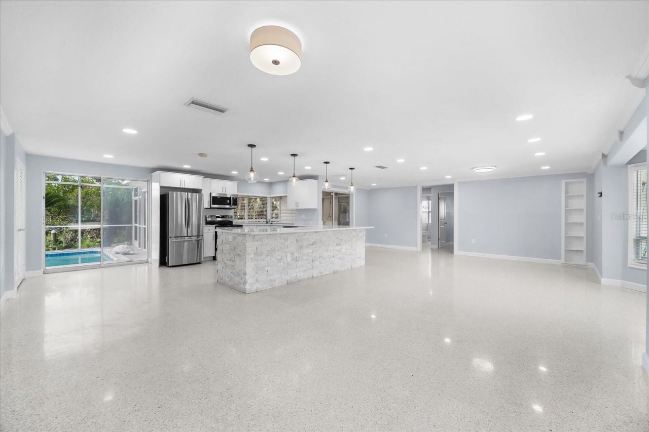 501 De Narvaez Drive, Longboat Key, FL 34228 Photo