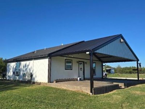 131 Hcr 1417, Covington, TX 76636