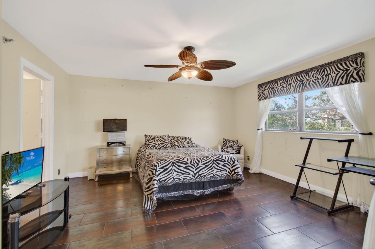 7290 Kinghurst Drive, Unit 405, Delray Beach, FL 33446 Photo