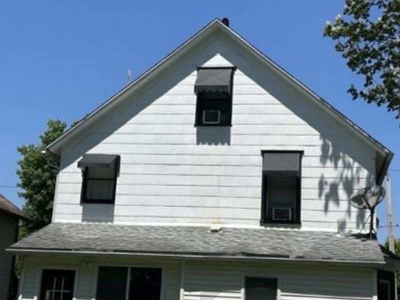 199 Garfield Avenue, East Palestine, OH 44413 Photo 2