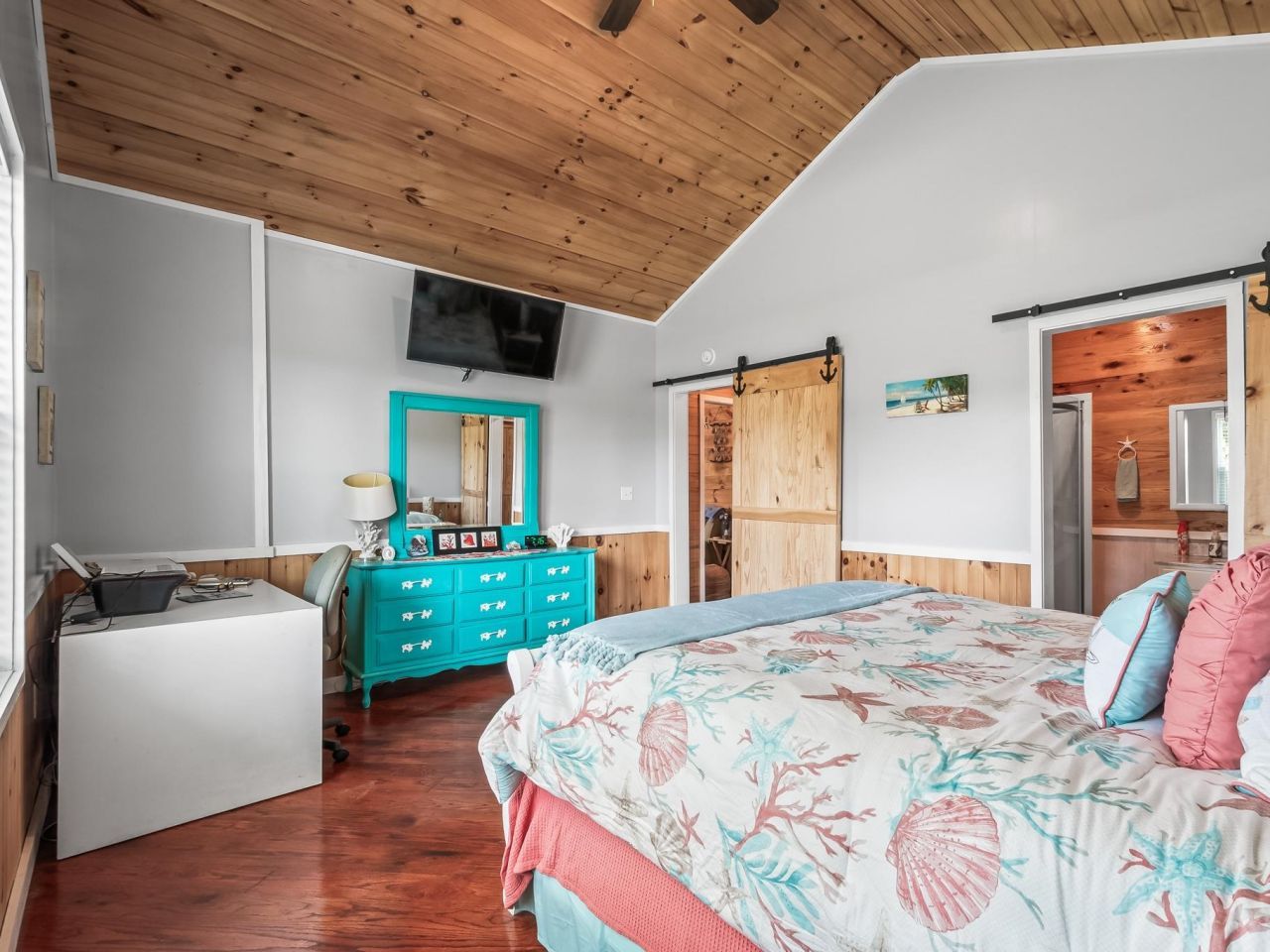 344 Lily Circle, East Point, FL 32328 Photo