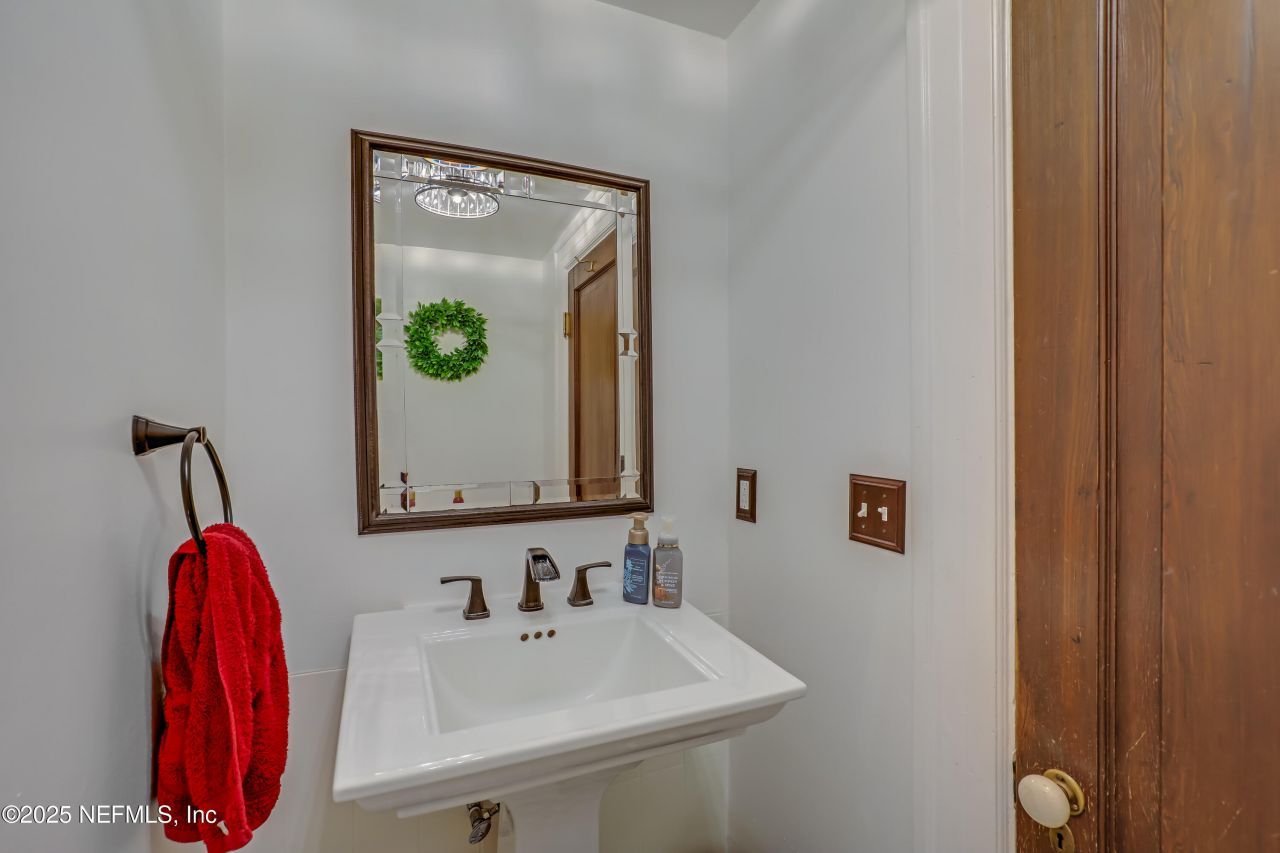 3903 St Johns Avenue, Jacksonville, FL 32205 Photo