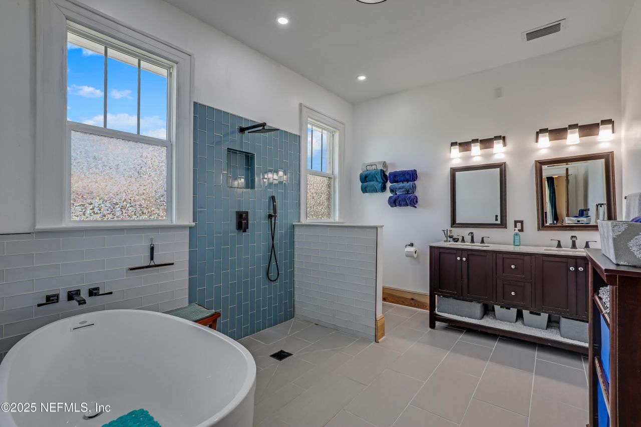 3903 St Johns Avenue, Jacksonville, FL 32205 Photo