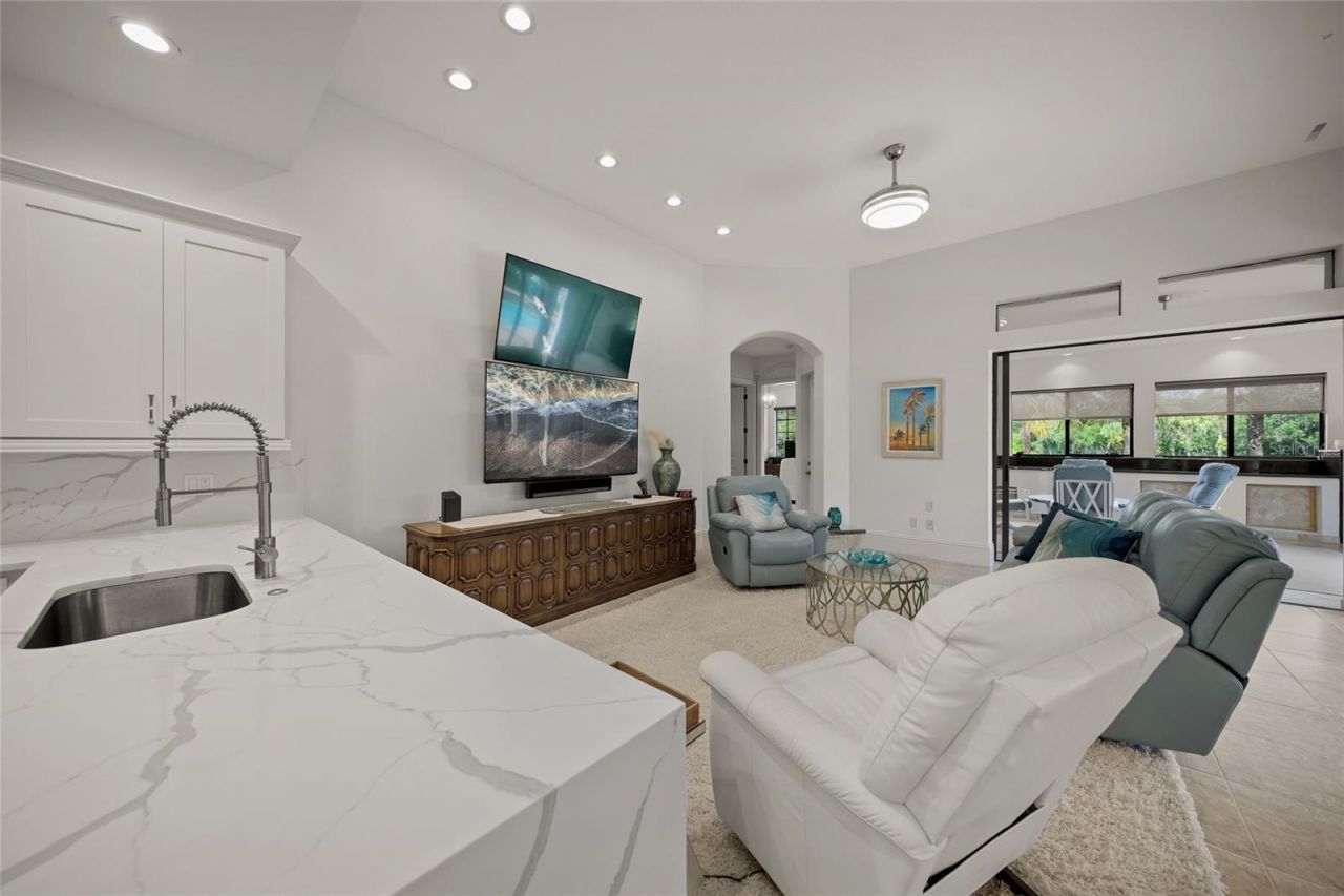 3548 Founders Club Drive, Sarasota, FL 34240 Photo