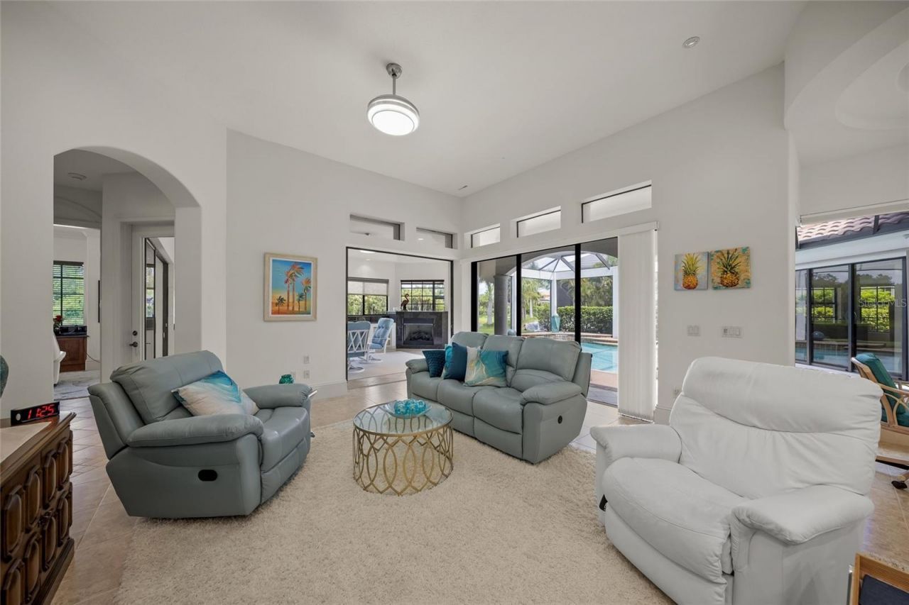 3548 Founders Club Drive, Sarasota, FL 34240 Photo