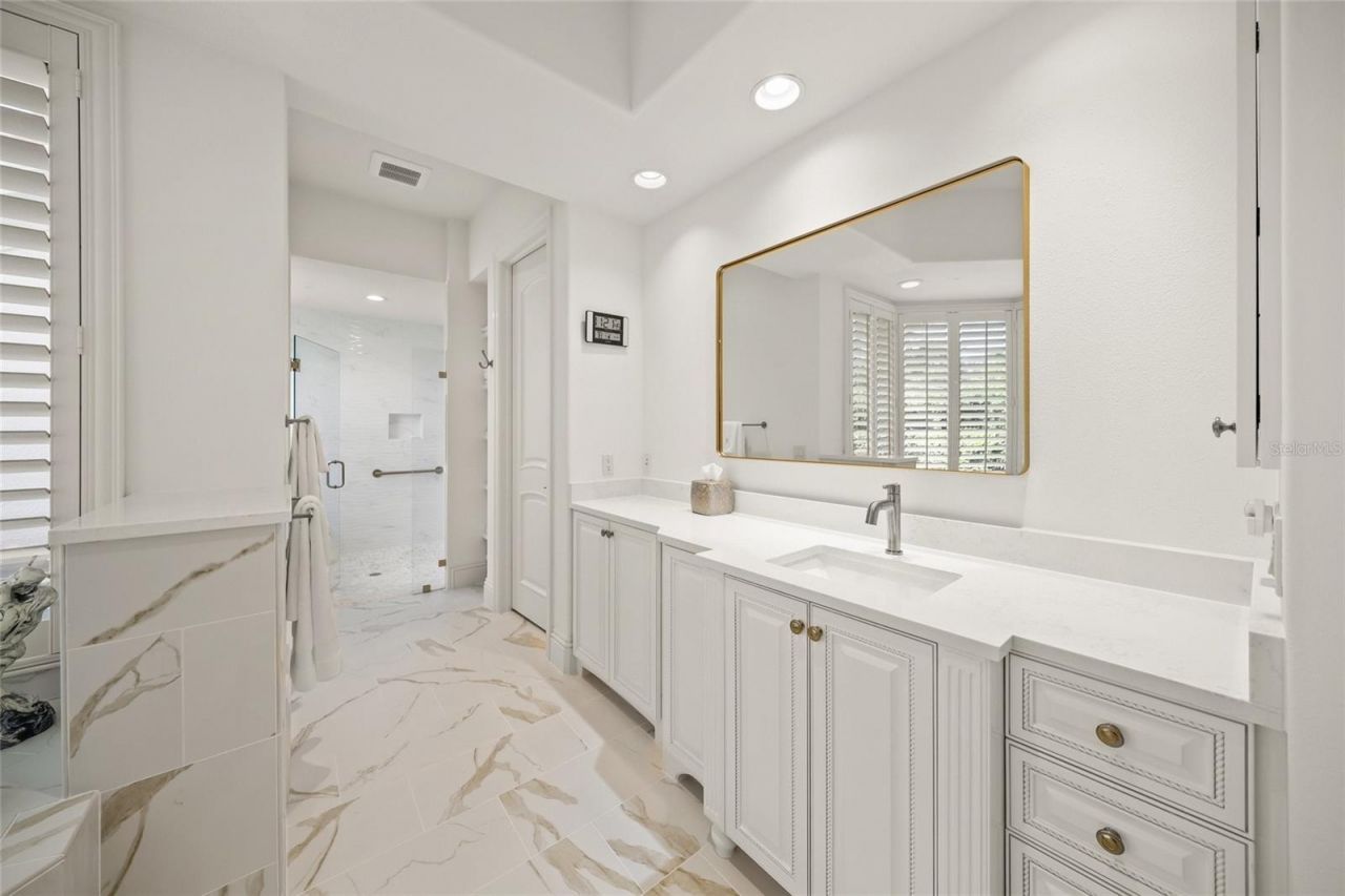 3548 Founders Club Drive, Sarasota, FL 34240 Photo
