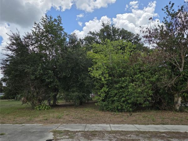 505 S LANIER AVE, FORT MEADE, FL 33841