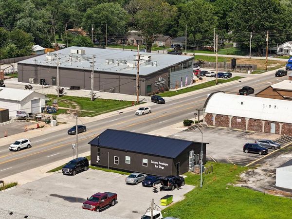 108 E Mount Vernon Street, Nixa, MO 65714