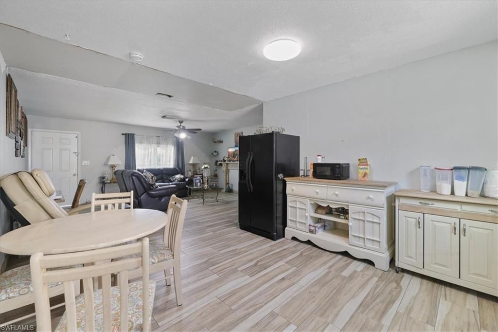 3871 White Blvd, Naples, FL 34117 Photo