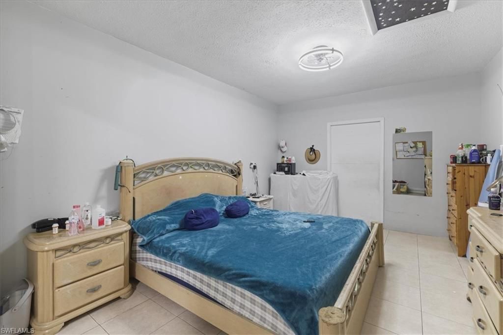 3871 White Blvd, Naples, FL 34117 Photo