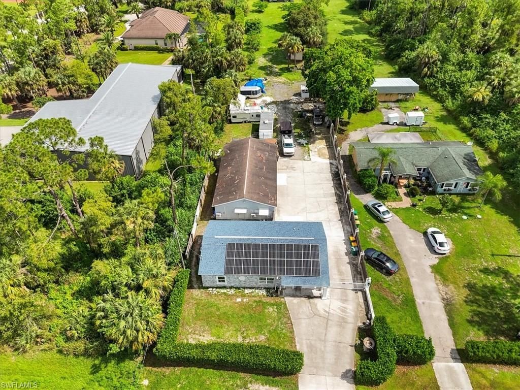 3871 White Blvd, Naples, FL 34117 Photo