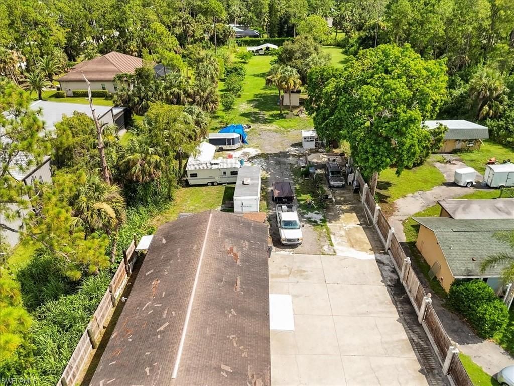 3871 White Blvd, Naples, FL 34117 Photo