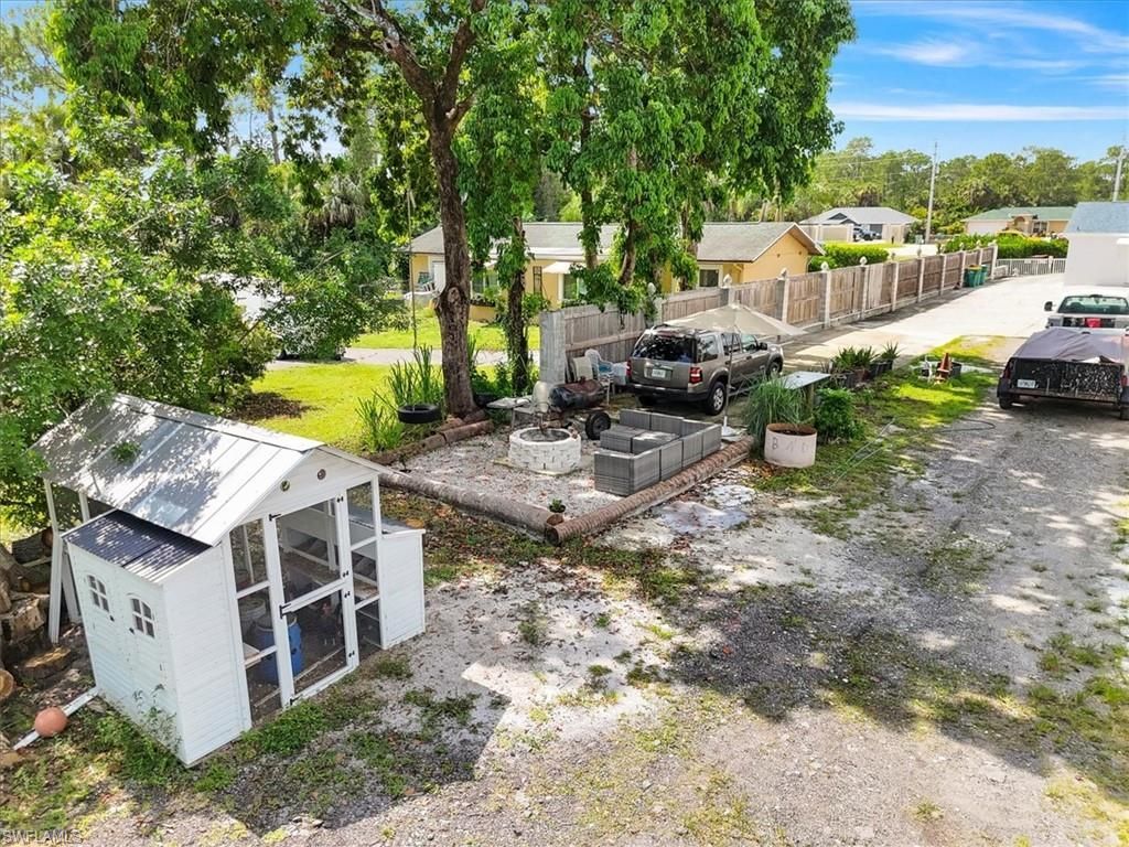 3871 White Blvd, Naples, FL 34117 Photo