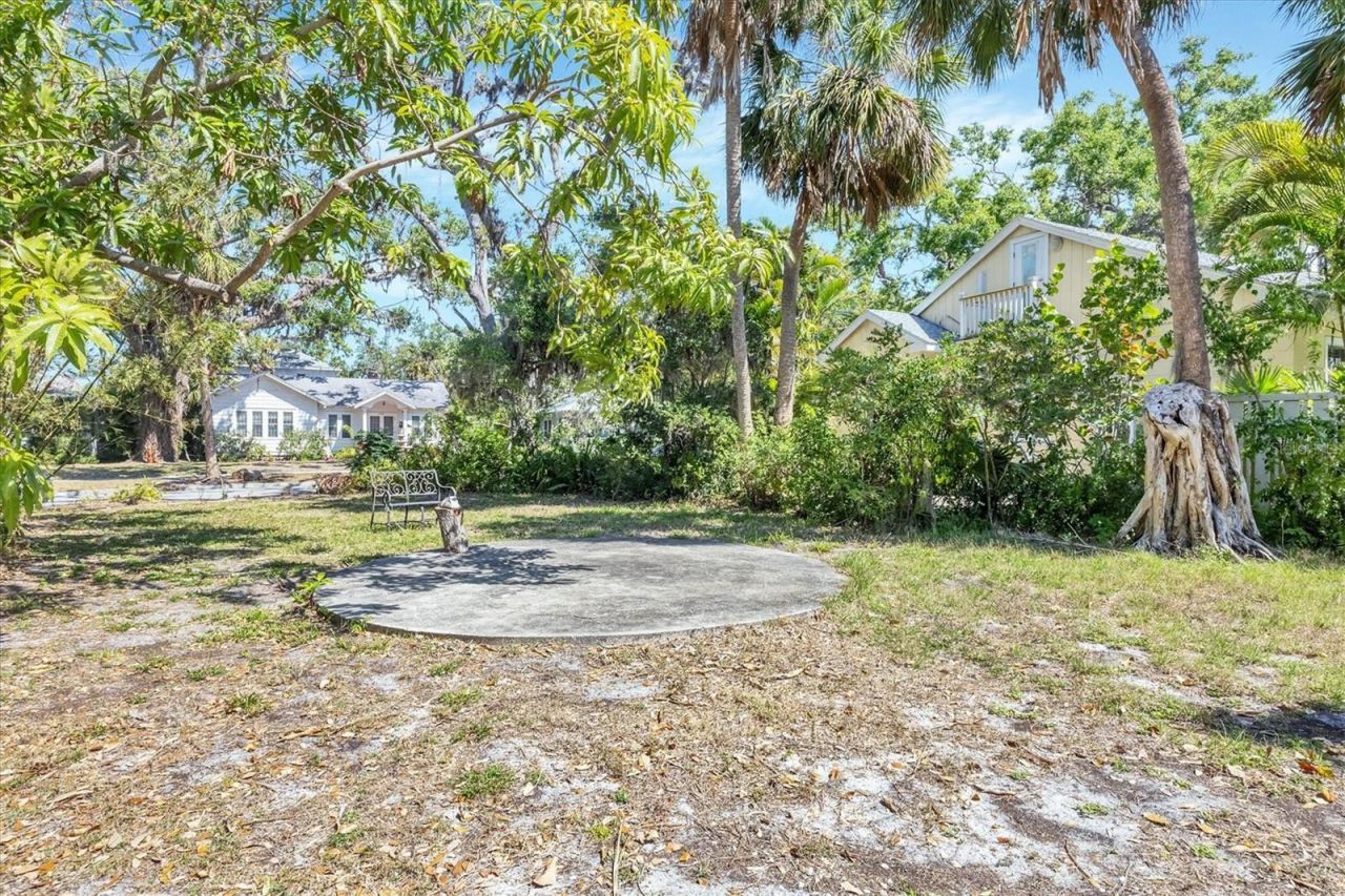 2315 Mcclellan Parkway, Sarasota, FL 34239 Photo