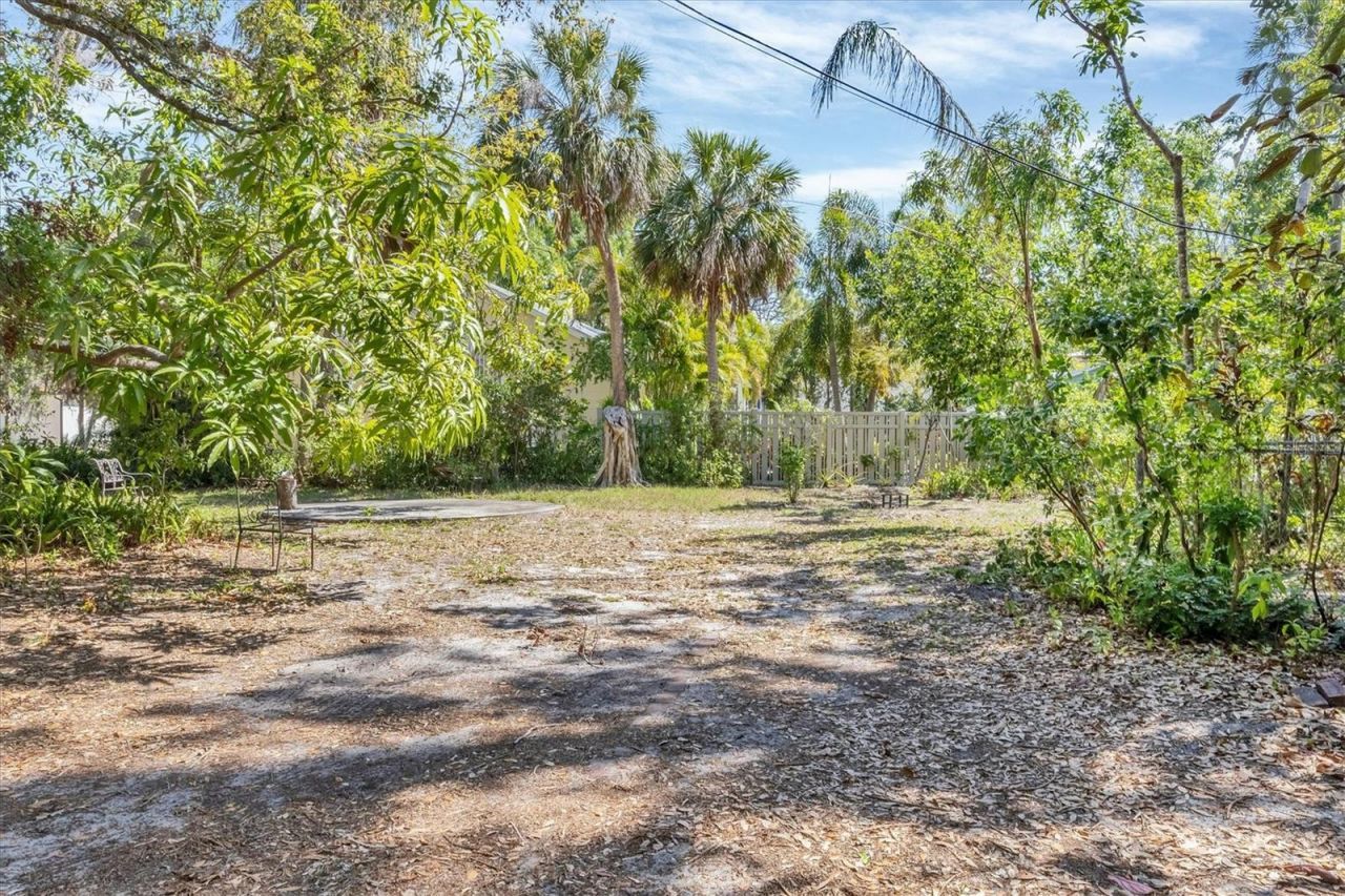 2315 Mcclellan Parkway, Sarasota, FL 34239 Photo