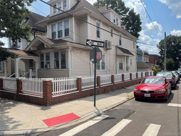 87-52 143rd Street, Briarwood, NY 11435