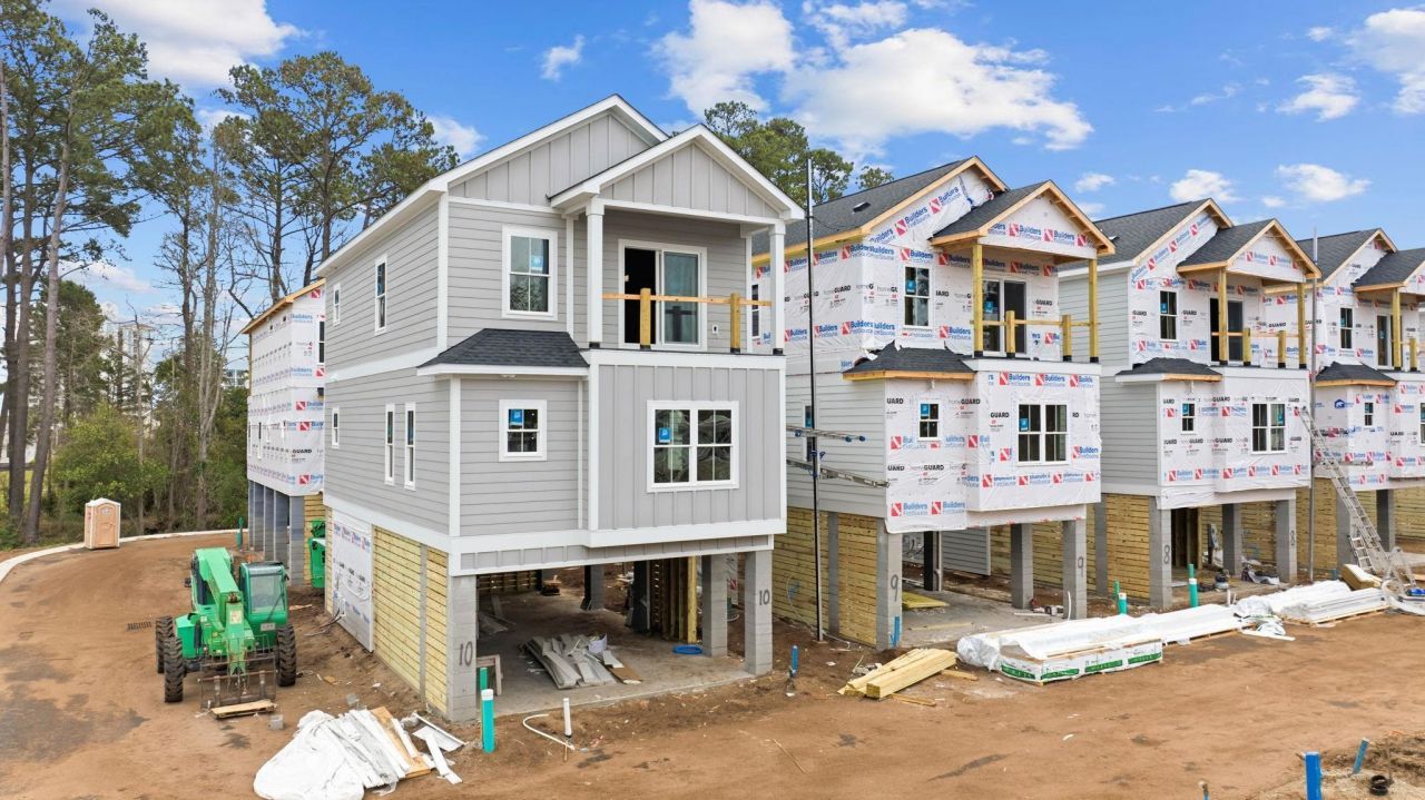 410 Flounder Way Photo 6