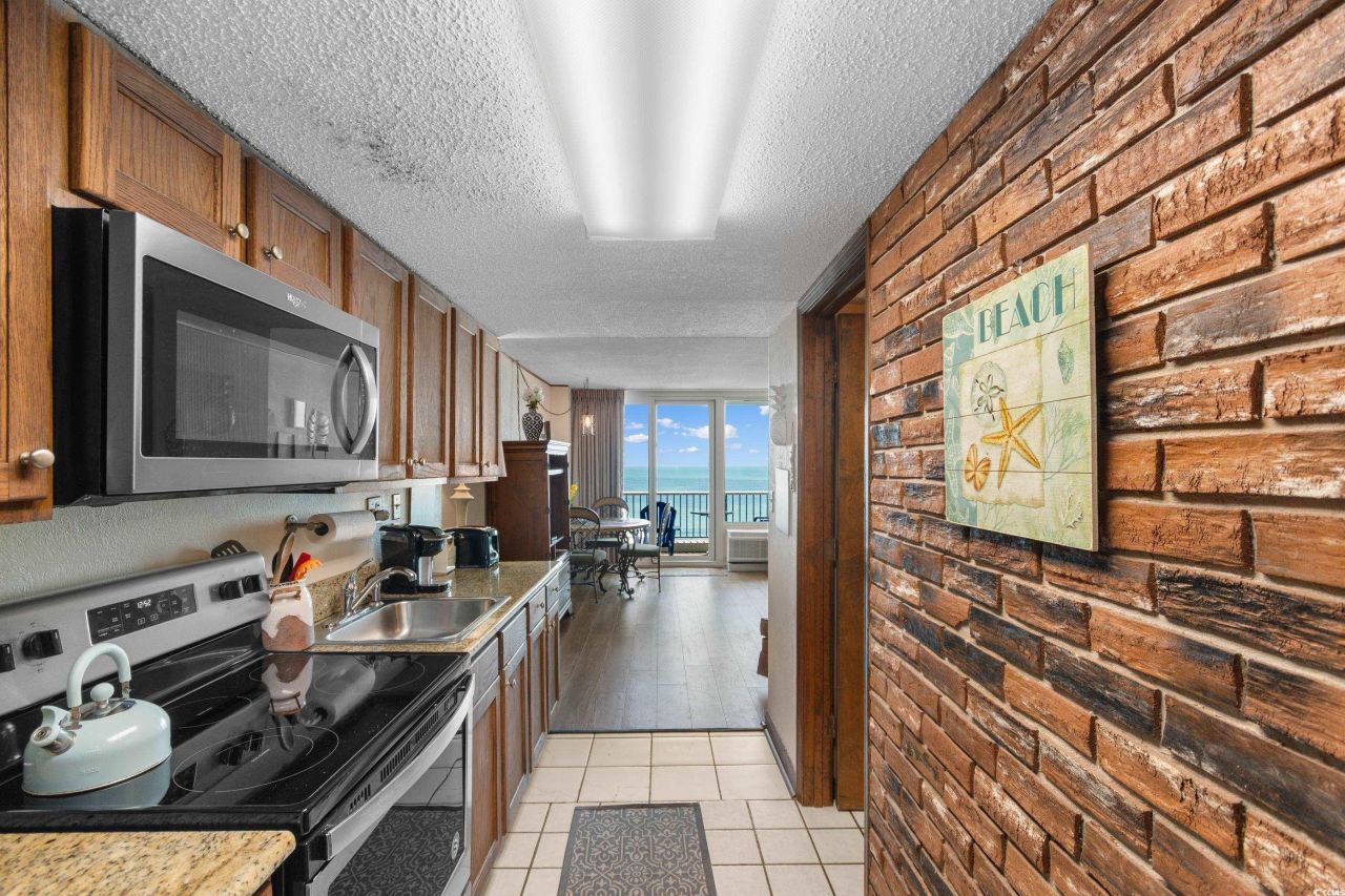 200 76th Ave. N Photo 6