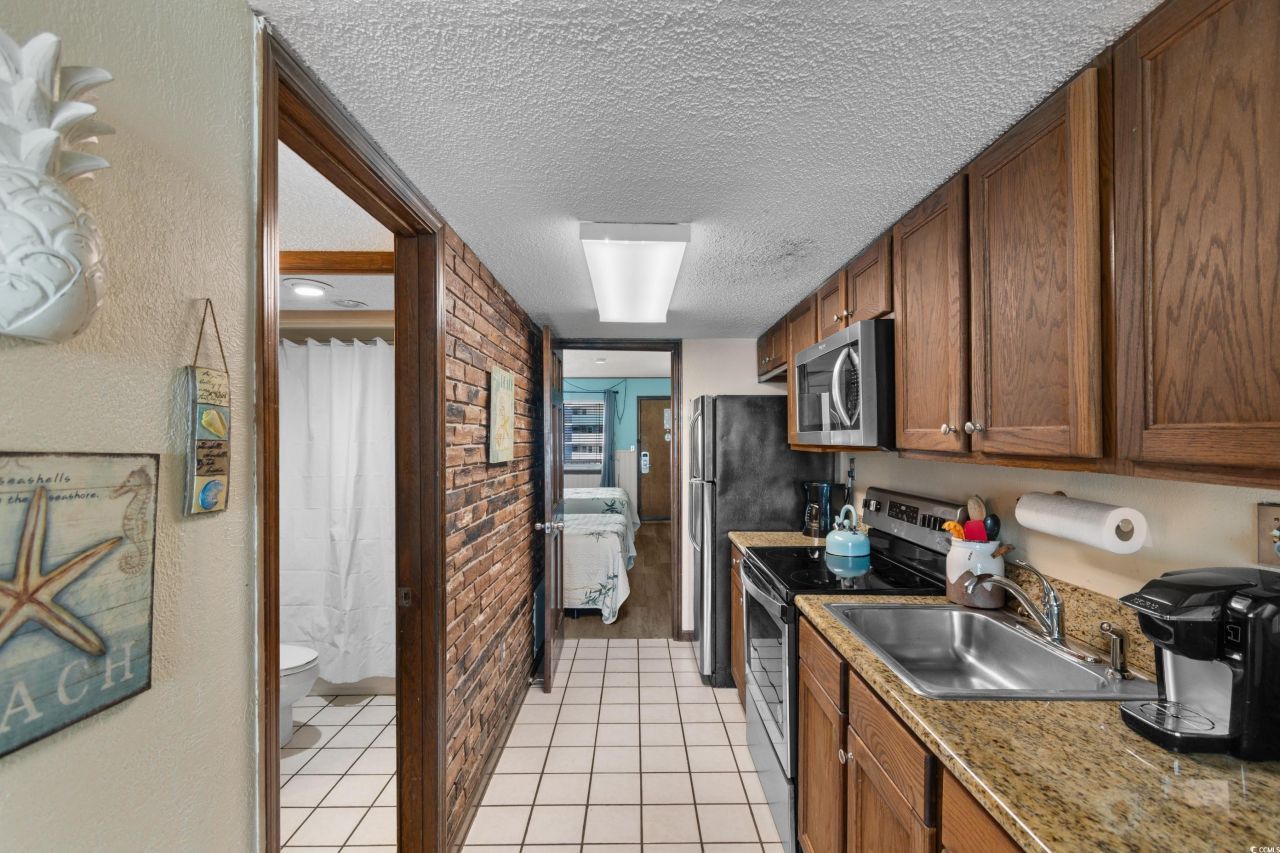 200 76th Ave. N Photo 8