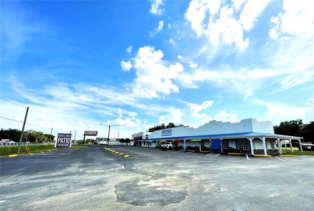 2520 Us Highway 441/27, Fruitland Park, FL 34731 Photo