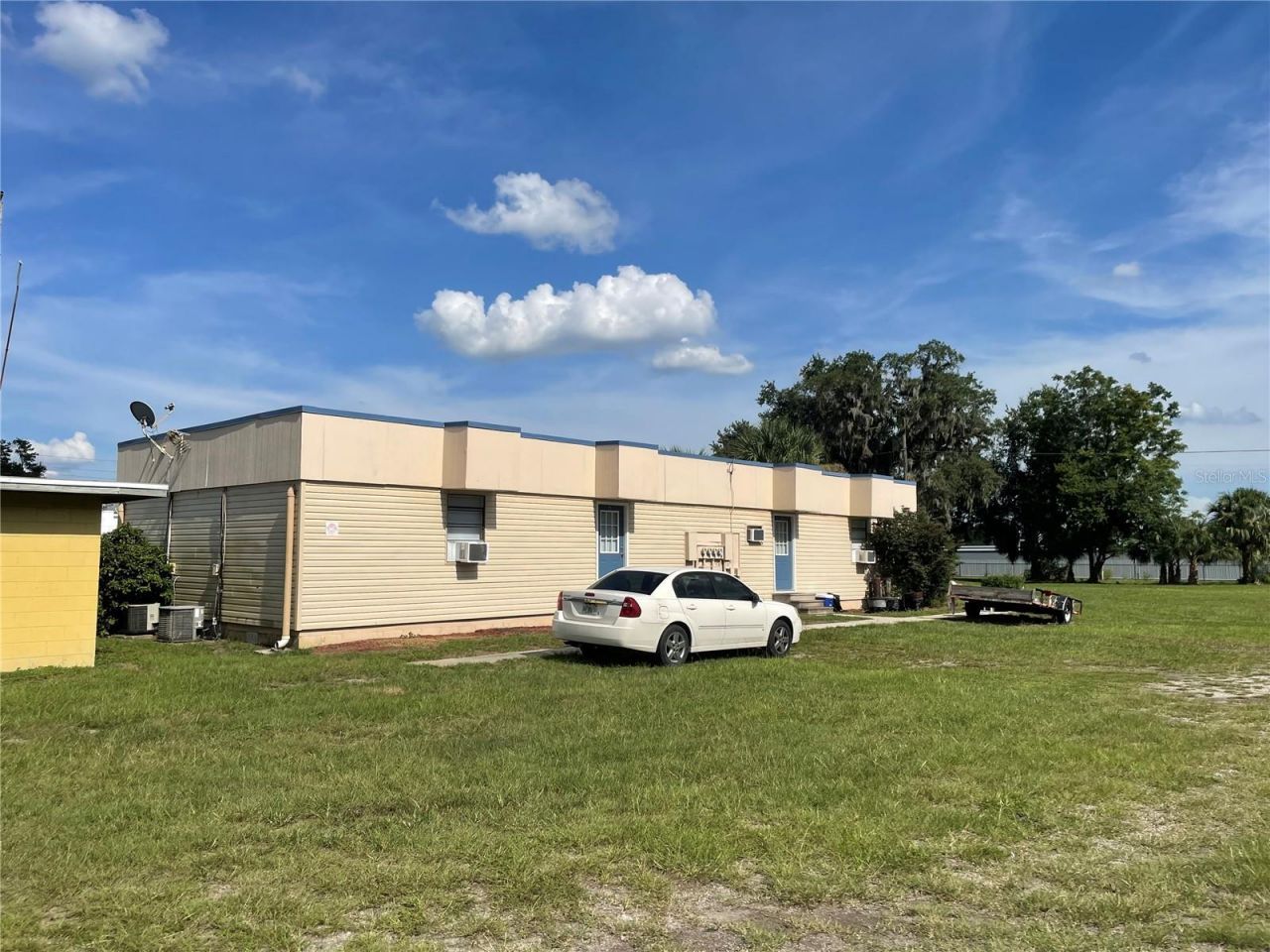 2520 Us Highway 441/27, Fruitland Park, FL 34731 Photo