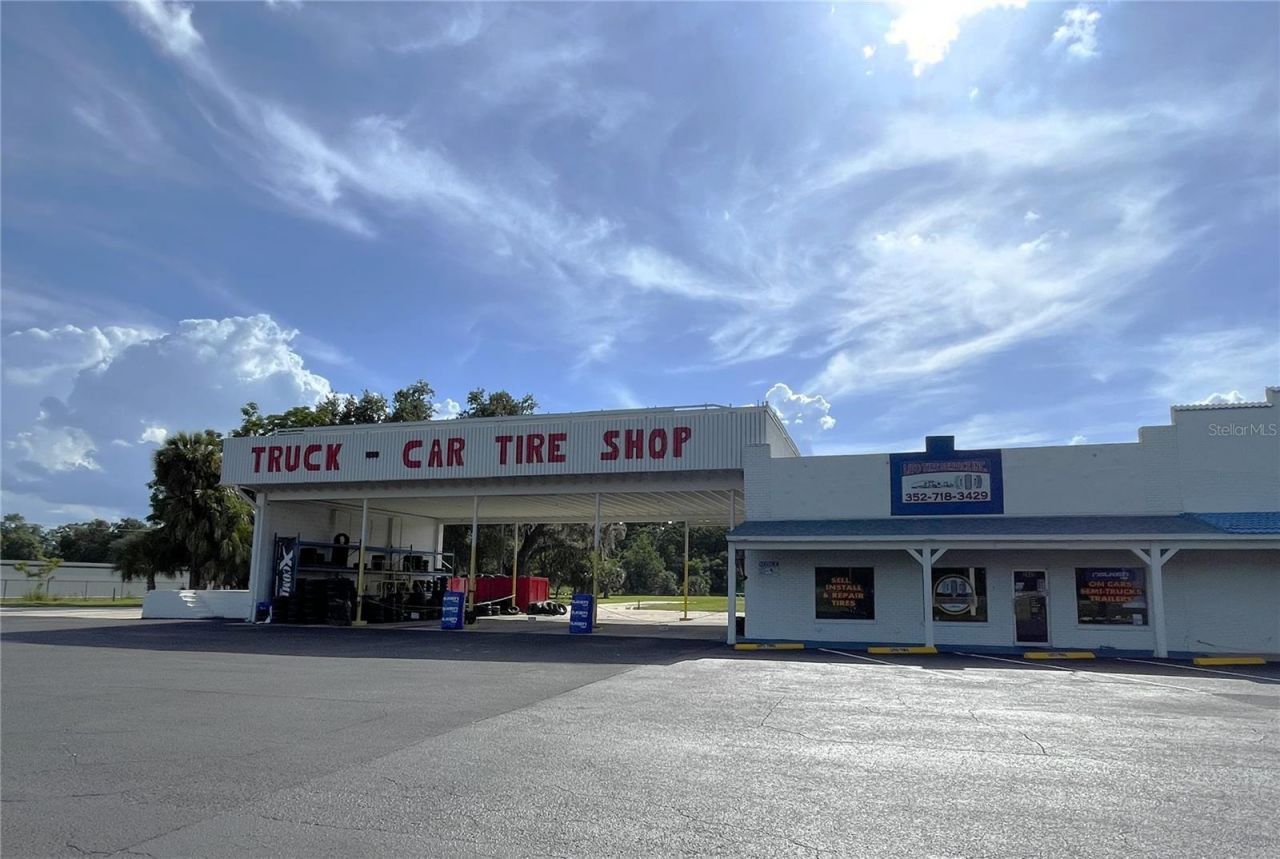 2520 Us Highway 441/27, Fruitland Park, FL 34731 Photo