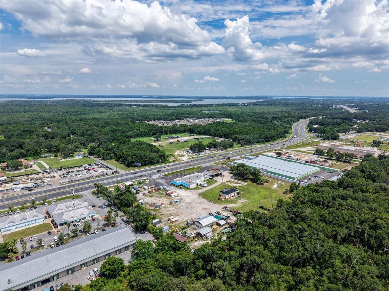 2520 Us Highway 441/27, Fruitland Park, FL 34731 Photo