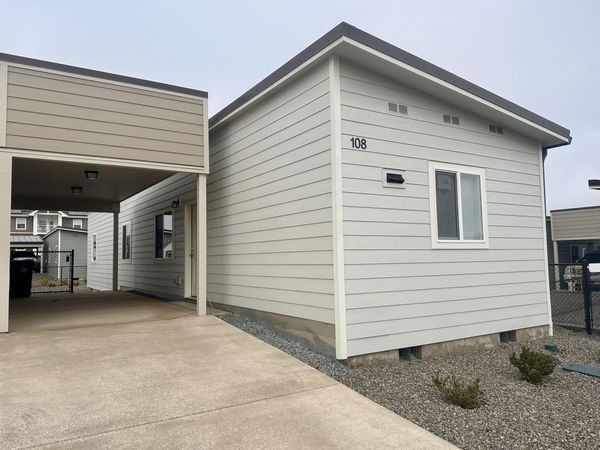 4069 S Pacific Highway, Unit 108, Medford, OR 97501