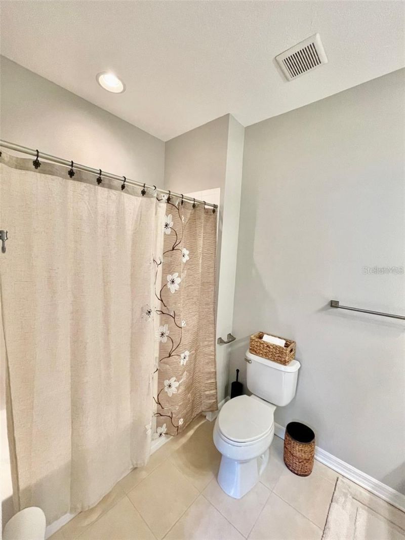 5508 Napa Drive, Sarasota, FL 34243 Photo