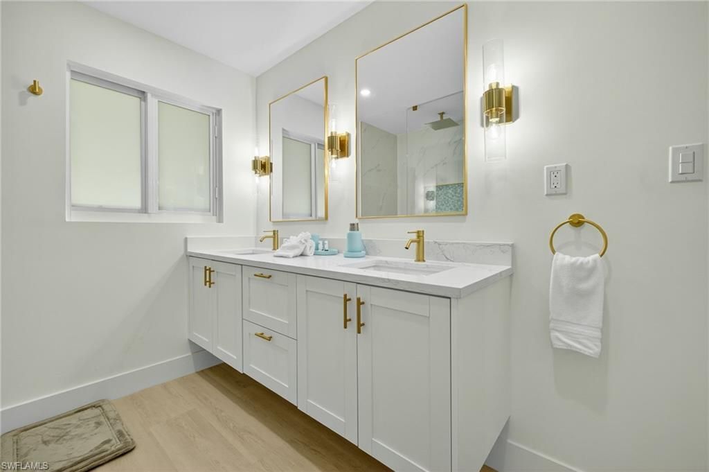 1377 Sand Castle Rd, Sanibel, FL 33957 Photo