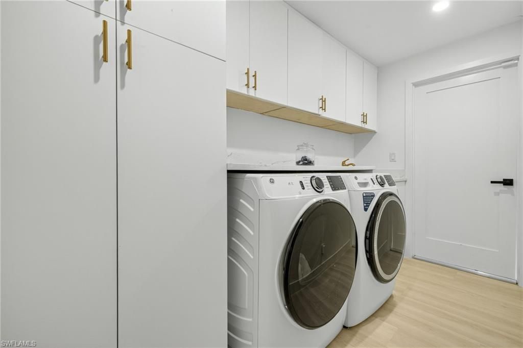 1377 Sand Castle Rd, Sanibel, FL 33957 Photo