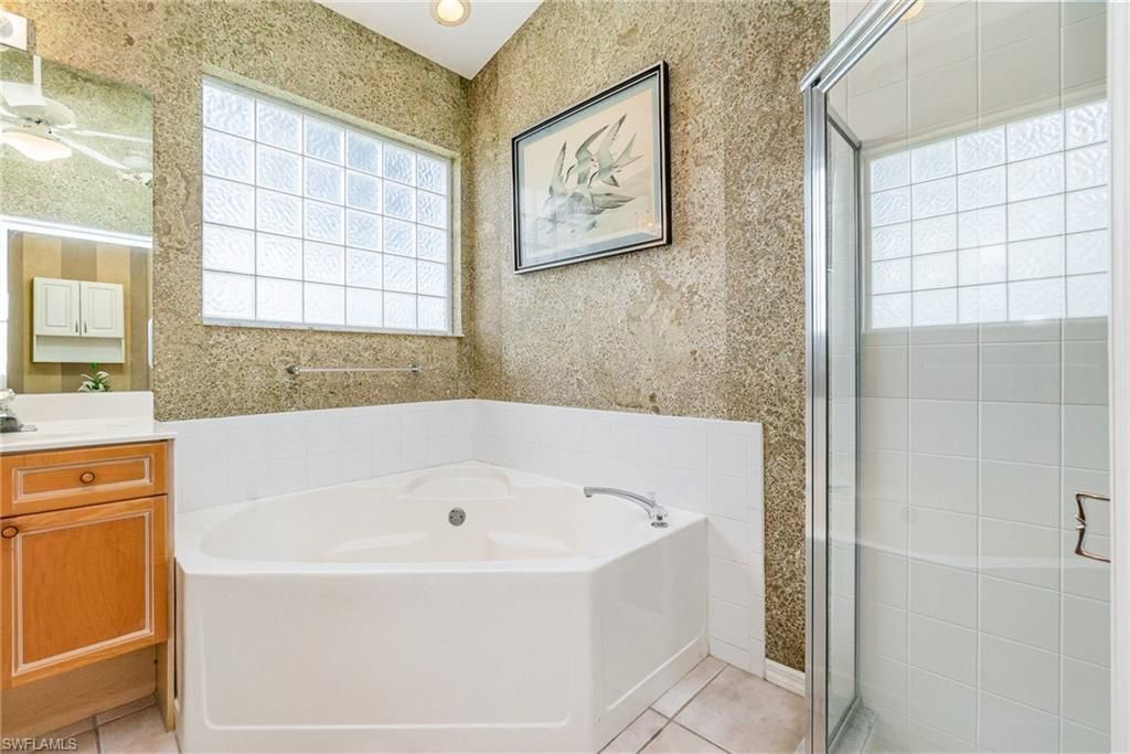 28501 Hidden Lake Dr, Bonita Springs, FL 34134 Photo