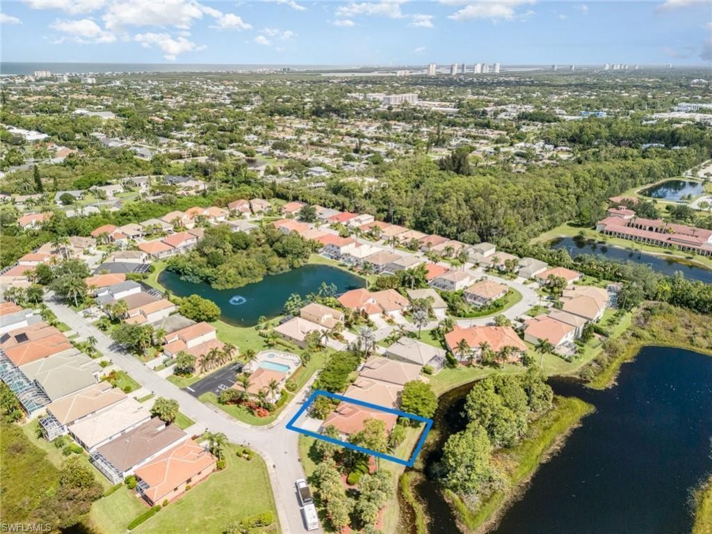 28501 Hidden Lake Dr, Bonita Springs, FL 34134 Photo