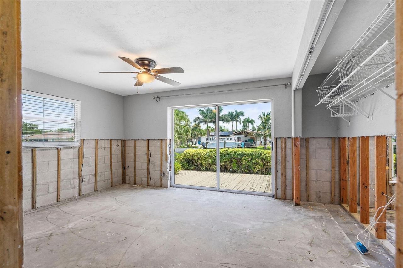 1357 52nd Avenue Ne, Saint Petersburg, FL 33703 Photo