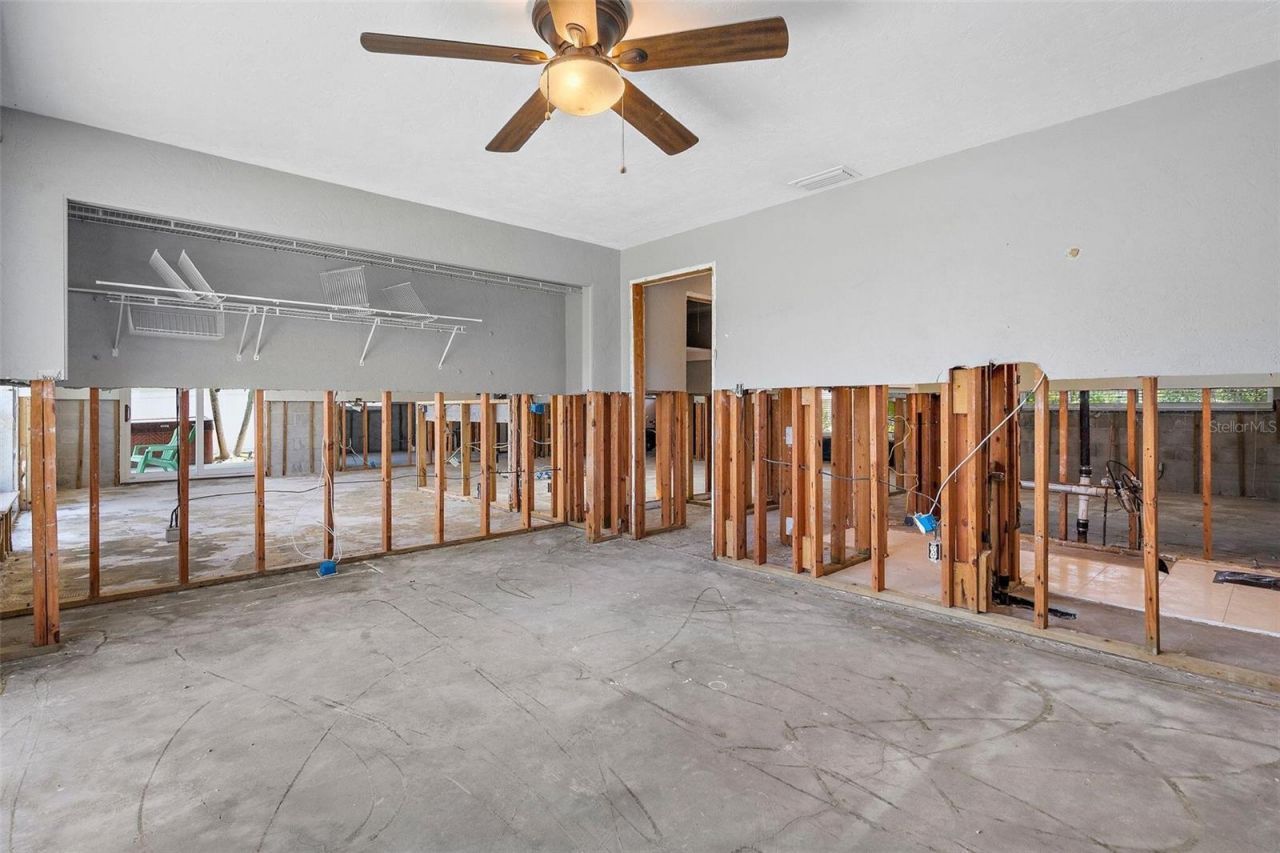 1357 52nd Avenue Ne, Saint Petersburg, FL 33703 Photo