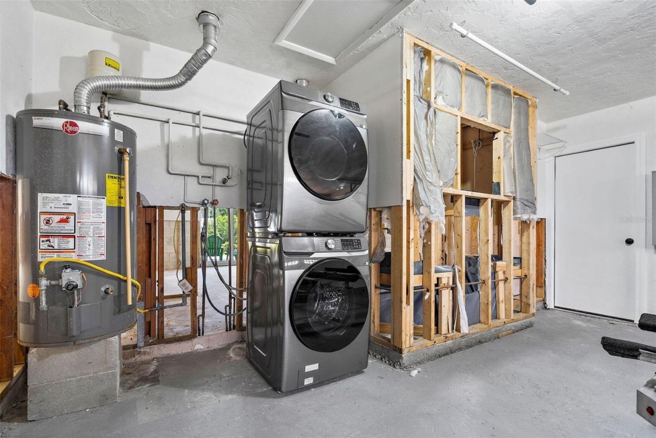 1357 52nd Avenue Ne, Saint Petersburg, FL 33703 Photo