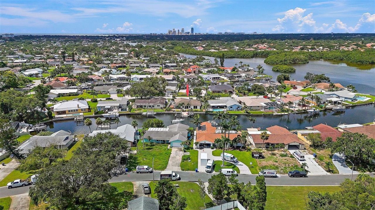 1357 52nd Avenue Ne, Saint Petersburg, FL 33703 Photo