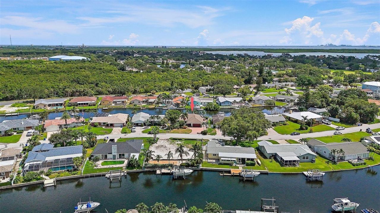 1357 52nd Avenue Ne, Saint Petersburg, FL 33703 Photo