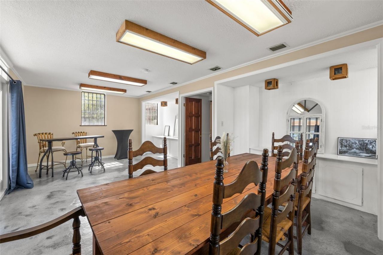 37731 Robinson Avenue, Dade City, FL 33523 Photo