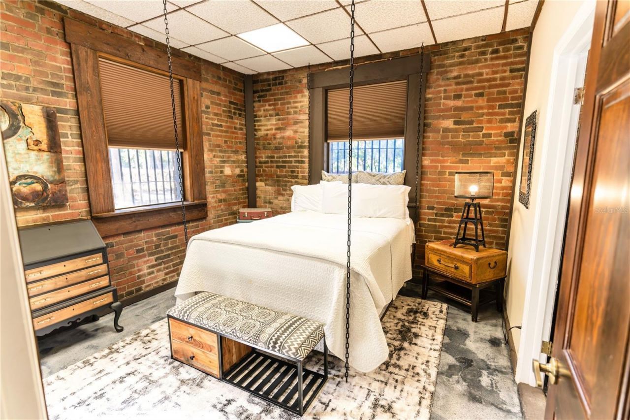 37731 Robinson Avenue, Dade City, FL 33523 Photo