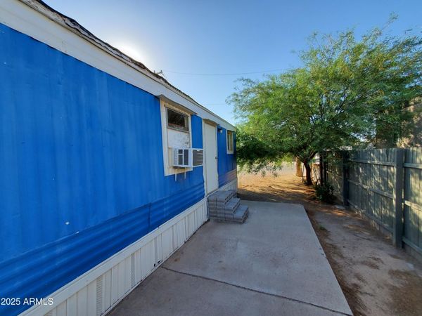 610 W FRONTIER Street, Unit 33, Eloy, AZ 85131