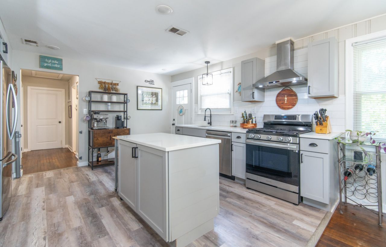 1153 Pauline Avenue Photo 12