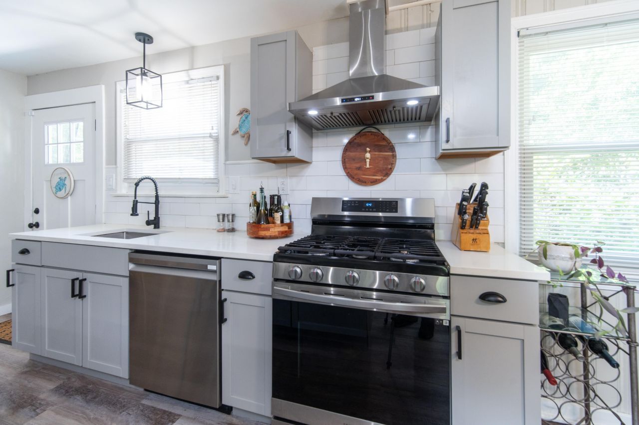 1153 Pauline Avenue Photo 13