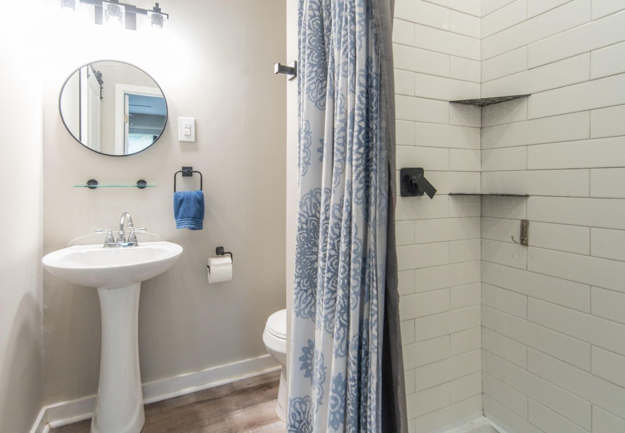 1153 Pauline Avenue Photo 32