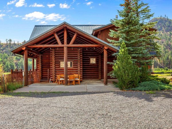 100 Main Street, Greer, AZ 85927