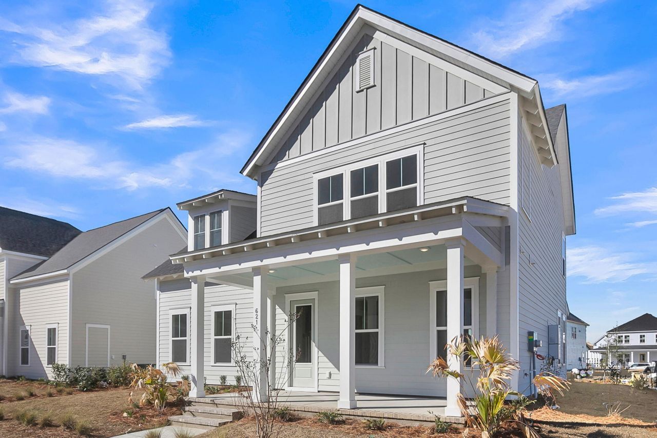 621 June Berry Drive Photo 3