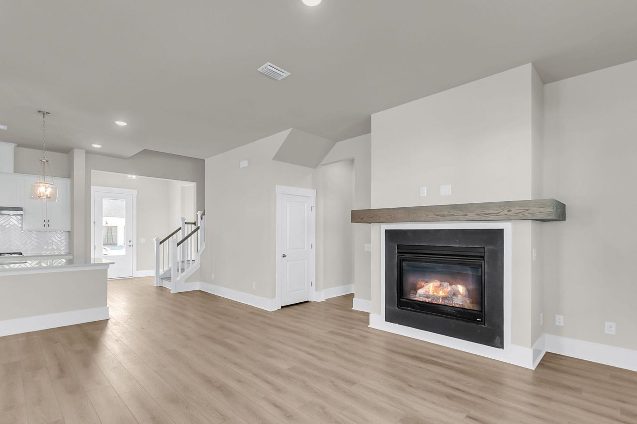 621 June Berry Drive Photo 30