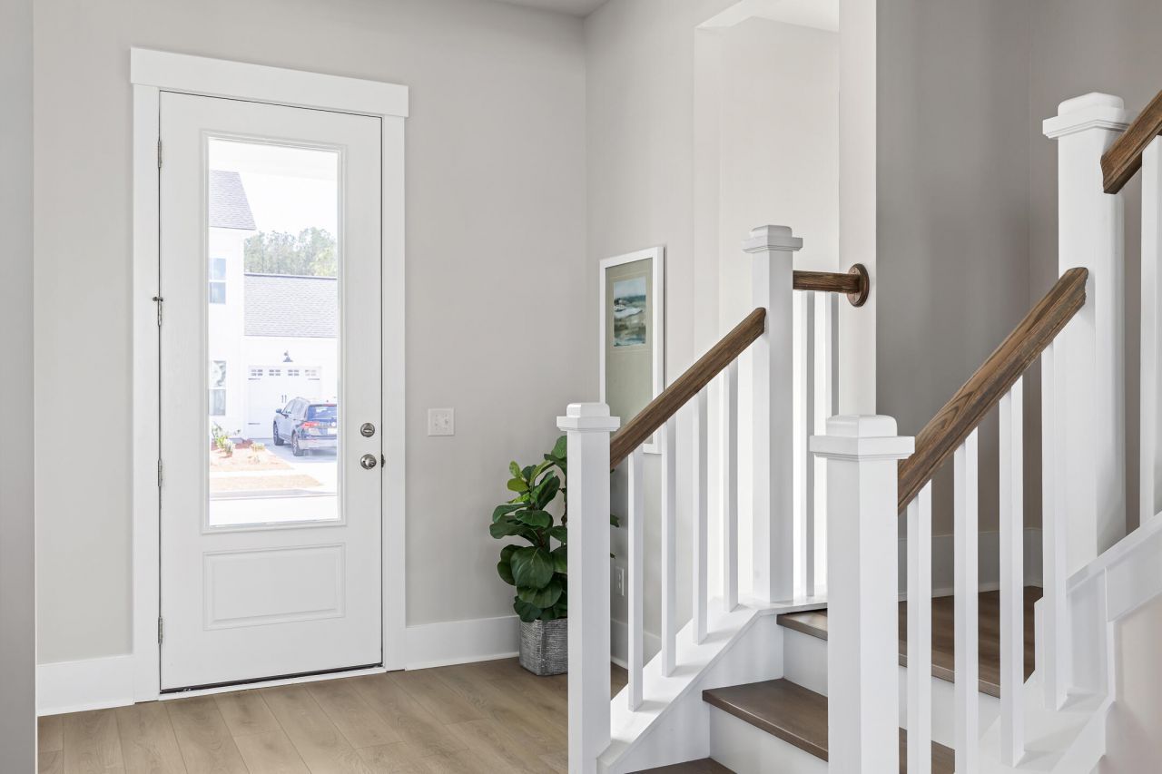 621 June Berry Drive Photo 8